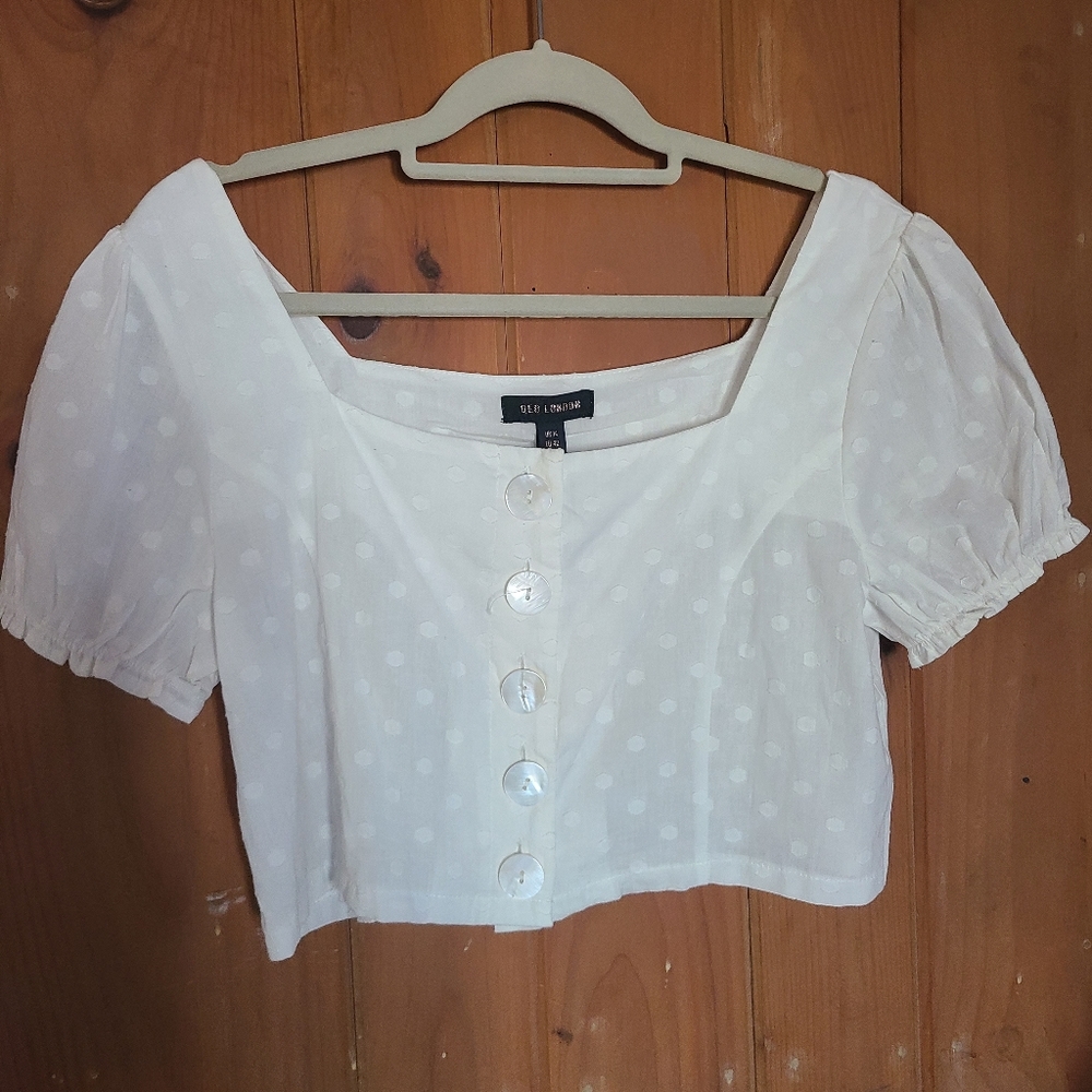 QED London White Button Front Crop‎ Top - Picture 4 of 4